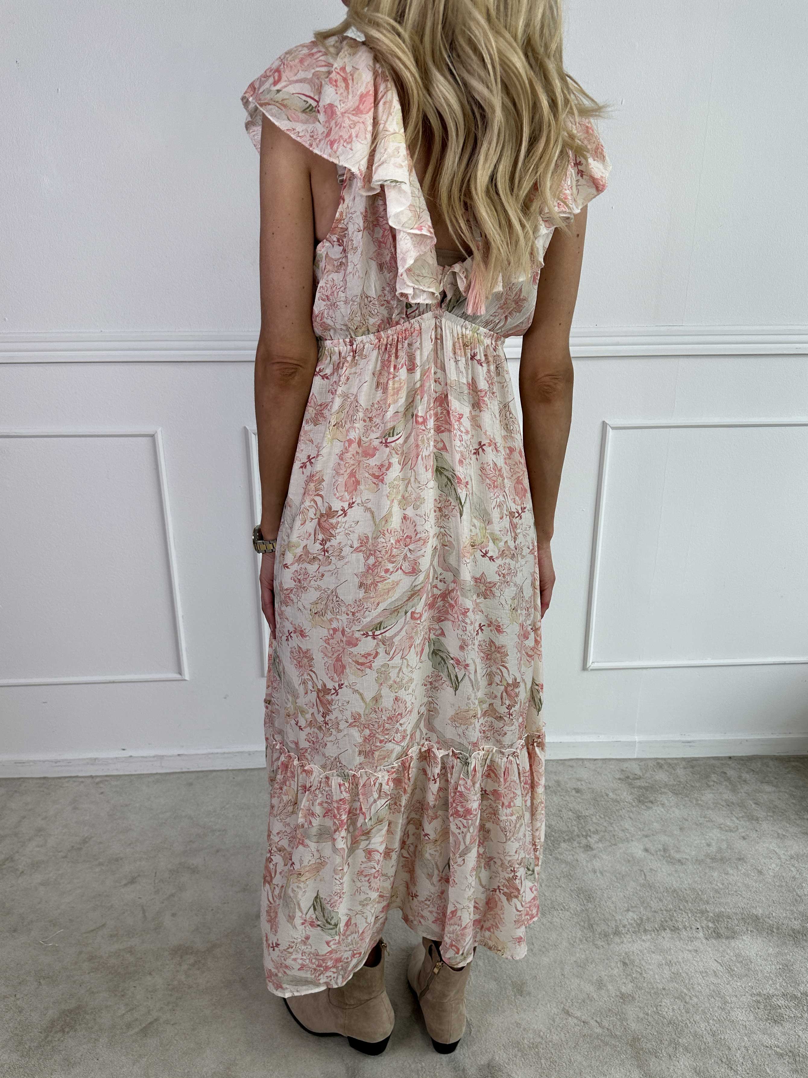 Daenerys - Sød sommerkjole i viskose med flæser og blomster